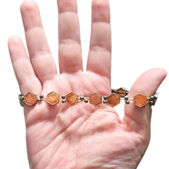 Vintage Iridescent Coral Octagon Stretch Bracelet - Picture 5 of 16